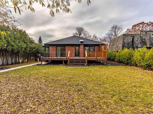 Backyard - 190 Av. De Merton, Saint-Lambert, QC - Outdoor With Deck Patio Veranda