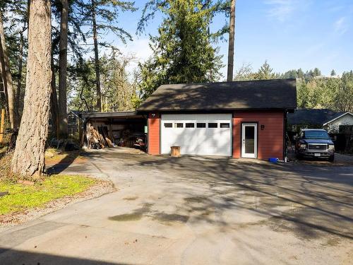 1180 Maple Rd, North Saanich, BC 