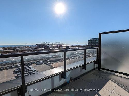 701-135 East Liberty St, Toronto, ON - Outdoor With View