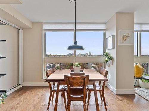 1008-5 Kenneth Ave, Toronto, ON - Indoor Photo Showing Dining Room