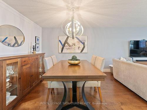 1008-5 Kenneth Ave, Toronto, ON - Indoor Photo Showing Dining Room