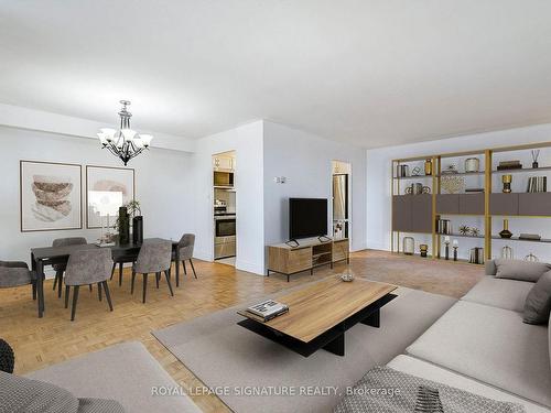 2007-1 Massey Sq, Toronto, ON - Indoor Photo Showing Living Room