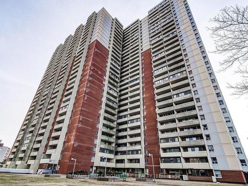 2007-1 Massey Sq, Toronto, ON - Outdoor With Facade