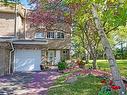 22 Henderson Dr, Aurora, ON  - Outdoor 