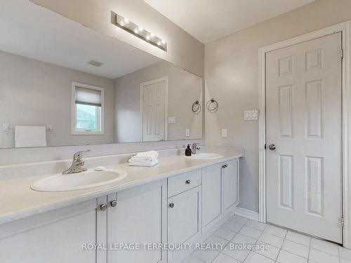 120 Guery Cres, Vaughan, ON - Indoor Photo Showing Bathroom