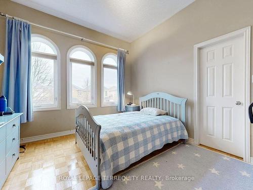 120 Guery Cres, Vaughan, ON - Indoor Photo Showing Bedroom