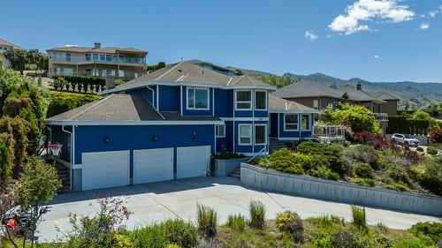 359 Stellar Drive, Kelowna, BC - Outdoor With Balcony