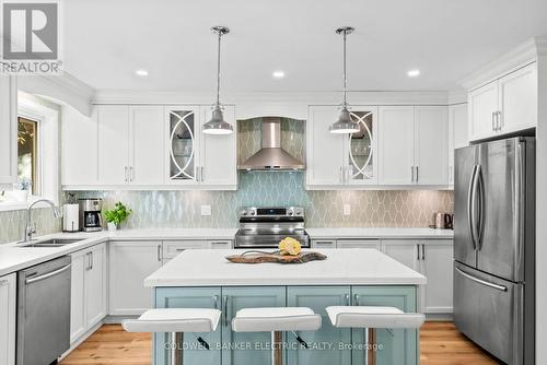 7055 Hunter Street, Hamilton Township (Bewdley), ON - Indoor Photo Showing Kitchen With Double Sink With Upgraded Kitchen