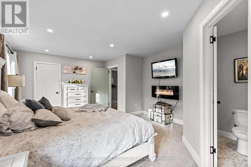 7055 Hunter Street, Hamilton Township (Bewdley), ON - Indoor Photo Showing Bedroom