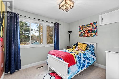 7055 Hunter Street, Hamilton Township (Bewdley), ON - Indoor Photo Showing Bedroom