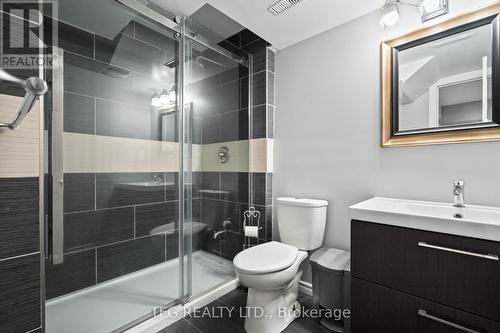 1360 Dumont Street, Oshawa (Taunton), ON - Indoor Photo Showing Bathroom