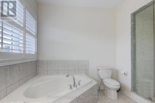 3057 Gardenia Gate, Oakville, ON - Indoor Photo Showing Bathroom