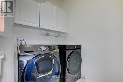 3057 Gardenia Gate, Oakville, ON - Indoor Photo Showing Laundry Room