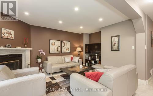 4535 Gatineau Avenue, Mississauga, ON - Indoor Photo Showing Living Room With Fireplace