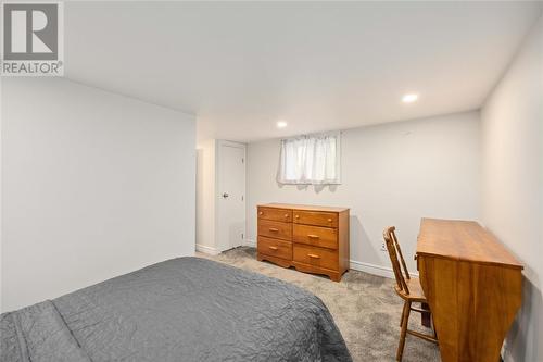 352 Mitton Street North, Sarnia, ON - Indoor Photo Showing Bedroom