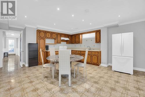 Lower - 99 Willis Road, Vaughan, ON - Indoor Photo Showing Kitchen