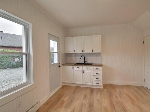 Cuisine - 652  - 654 Rue Papineau, Sherbrooke (Fleurimont), QC - Indoor Photo Showing Kitchen