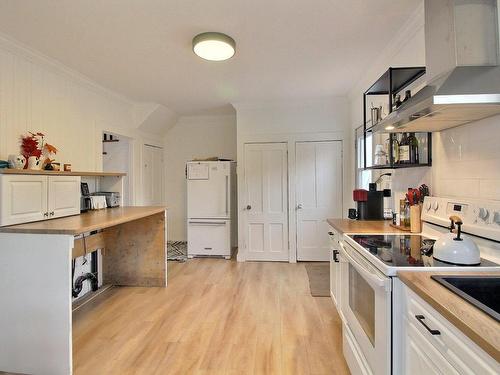 Cuisine - 652  - 654 Rue Papineau, Sherbrooke (Fleurimont), QC - Indoor Photo Showing Kitchen