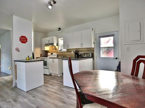 Vue d'ensemble - 5175  - 5185 Rue Des Seigneurs E., Saint-Hyacinthe, QC - Indoor Photo Showing Kitchen