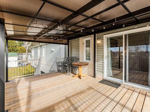 Balcon - 109 Rue Mario, Brigham, QC - Outdoor With Deck Patio Veranda With Exterior