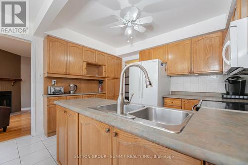 28 Petworth Road, Brampton, ON - Indoor Photo Showing Kitchen With Double Sink