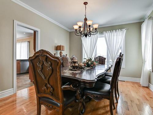 Dining room - 7655 Rue Liege, Brossard, QC - Indoor Photo Showing Dining Room