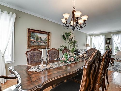 Salle Ã  manger - 7655 Rue Liege, Brossard, QC - Indoor Photo Showing Dining Room