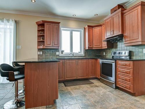 Kitchen - 7655 Rue Liege, Brossard, QC - Indoor Photo Showing Kitchen