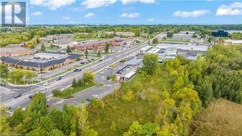 E - 210 Martindale Road, St. Catharines (453 - Grapeview), ON 