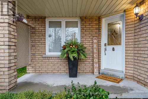 1134 Beaver Valley Crescent, Oshawa (Northglen), ON - Outdoor With Exterior