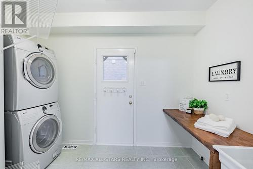 1134 Beaver Valley Crescent, Oshawa (Northglen), ON - Indoor Photo Showing Laundry Room