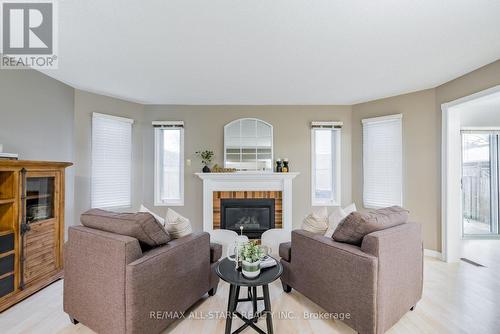 1134 Beaver Valley Crescent, Oshawa (Northglen), ON - Indoor Photo Showing Living Room With Fireplace