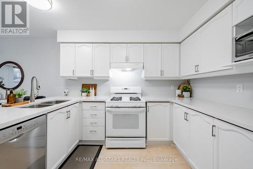 1134 Beaver Valley Crescent, Oshawa (Northglen), ON - Indoor Photo Showing Kitchen With Double Sink