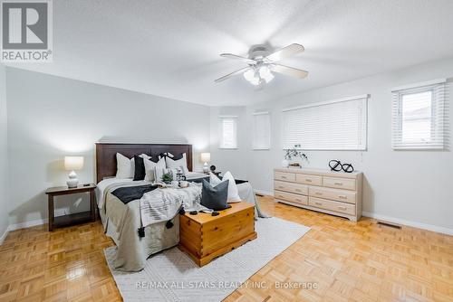 1134 Beaver Valley Crescent, Oshawa (Northglen), ON - Indoor Photo Showing Bedroom