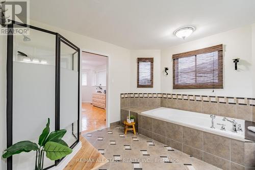 1134 Beaver Valley Crescent, Oshawa (Northglen), ON - Indoor Photo Showing Bathroom