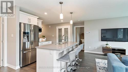 27 Feathers Crossing, St. Thomas, ON - Indoor Photo Showing Kitchen With Double Sink With Upgraded Kitchen