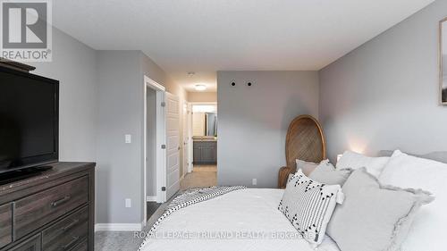 27 Feathers Crossing, St. Thomas, ON - Indoor Photo Showing Bedroom