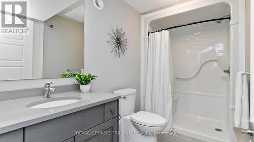 27 Feathers Crossing, St. Thomas, ON - Indoor Photo Showing Bathroom