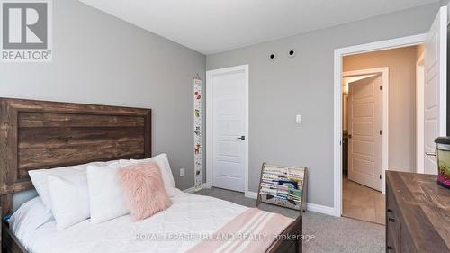 27 Feathers Crossing, St. Thomas, ON - Indoor Photo Showing Bedroom