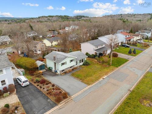 31 Sunset Drive, Bridgewater, NS 