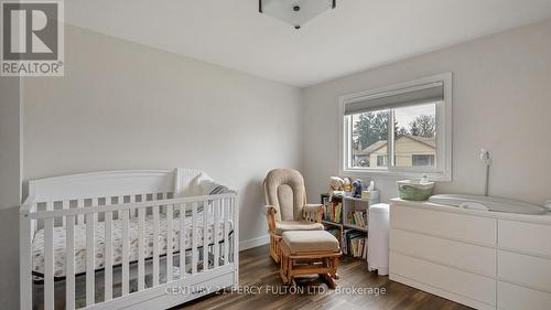 37 Burke Drive, Haldimand, ON - Indoor Photo Showing Bedroom