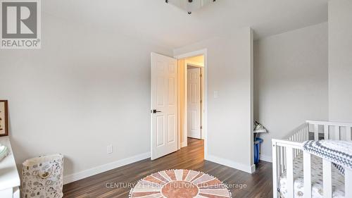 37 Burke Drive, Haldimand, ON - Indoor Photo Showing Bedroom