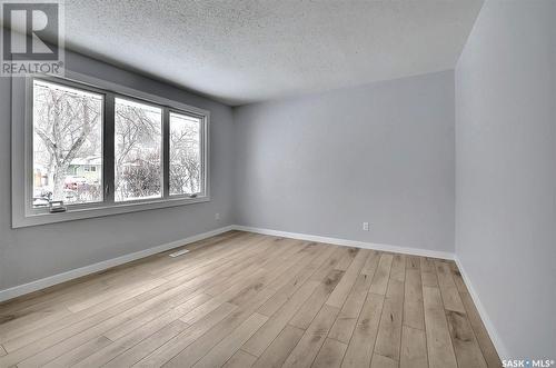 142 Trudelle Crescent, Regina, SK - Indoor Photo Showing Other Room