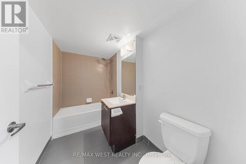 302 - 38 Joe Shuster Way, Toronto, ON - Indoor Photo Showing Bathroom