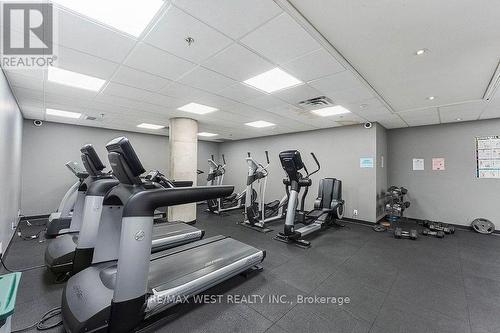 302 - 38 Joe Shuster Way, Toronto, ON - Indoor Photo Showing Gym Room