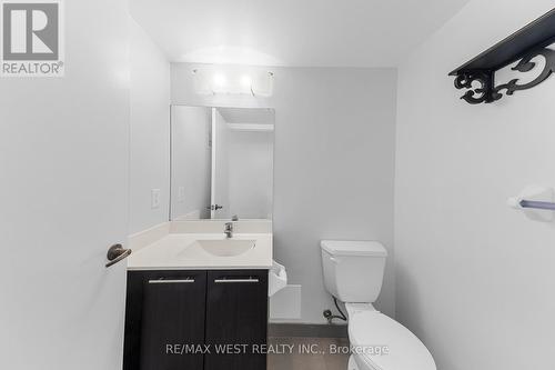 302 - 38 Joe Shuster Way, Toronto, ON - Indoor Photo Showing Bathroom