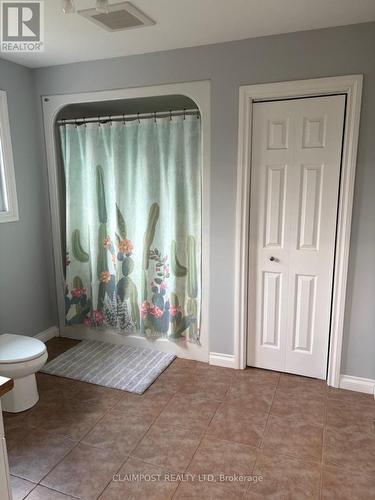 174 Jv Bonhomme Boulevard, Timmins (Tnw - Vic Heights), ON - Indoor Photo Showing Bathroom