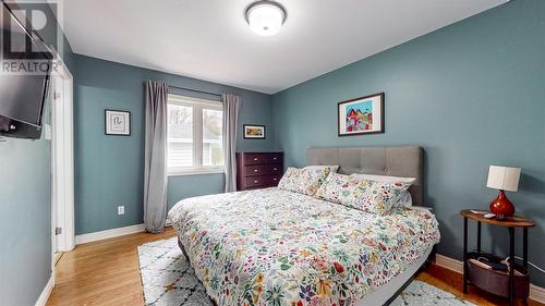 25 Hopeall Street, St. John'S, NL - Indoor Photo Showing Bedroom