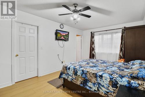 25 Heartview Road, Brampton, ON - Indoor Photo Showing Bedroom