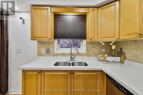 25 Heartview Road, Brampton, ON - Indoor Photo Showing Kitchen With Double Sink